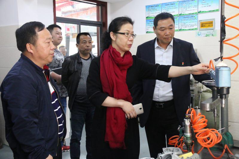 1524905663222871.jpg QQ圖片20180425163531.jpg