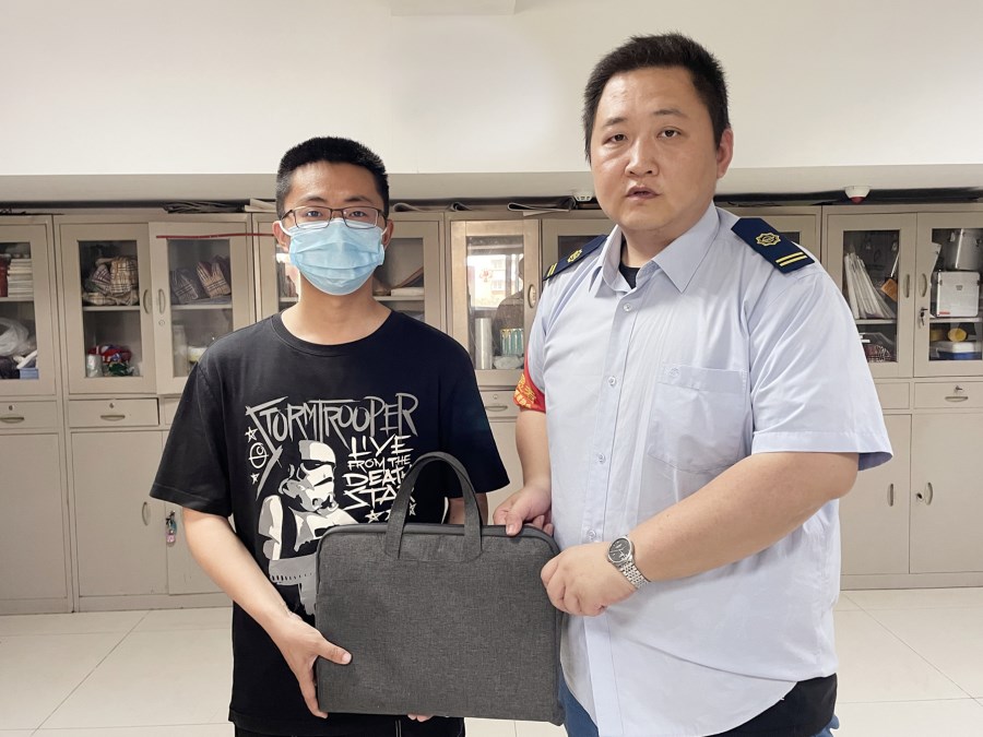 6e678a0799b4ca09570ed6b414b5a45.jpg 6e678a0799b4ca09570ed6b414b5a45.jpg