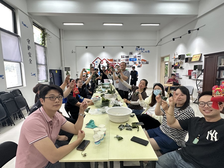 f32fa9e38d8cbf790b948ff9ae25d58.jpg f32fa9e38d8cbf790b948ff9ae25d58.jpg