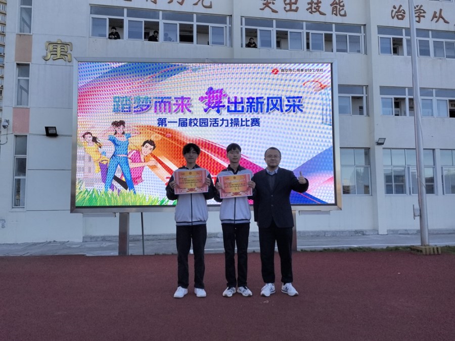 636ed0395c437b05d555b1cfcdc87066.jpg 636ed0395c437b05d555b1cfcdc87066.jpg